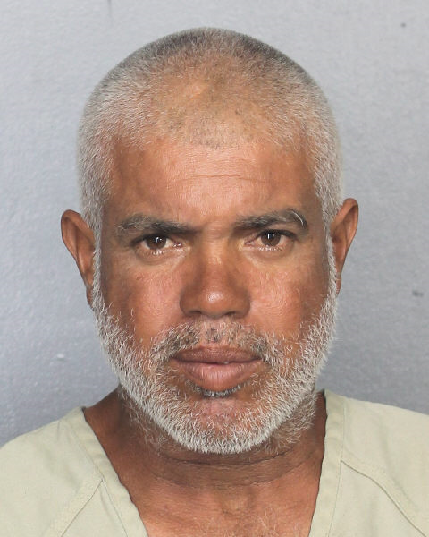JULIO ANGEL CRUZADO fotografia del sheriff oficial del condado de Broward JULIO ANGEL CRUZADO fotografia del sheriff oficial del condado de Broward