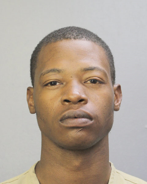  BRION SHAQUILLE BOWENS Photo