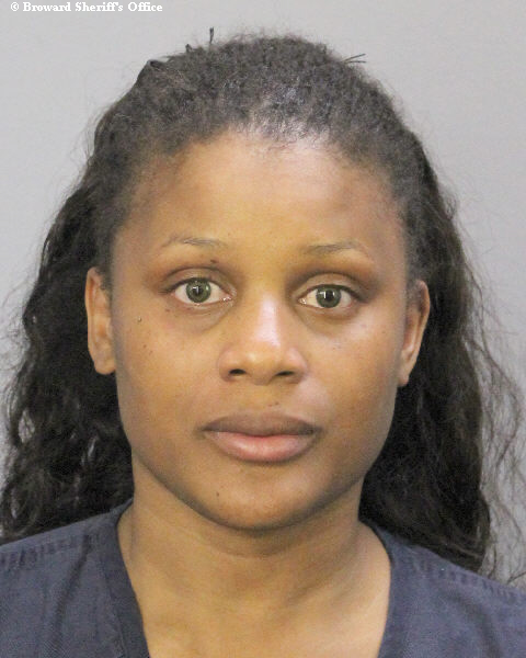  CARISSA SADE BURNAM fotografia del sheriff oficial del condado de Broward