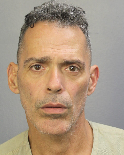 PERRY ANGELO AMATO fotografia del sheriff oficial del condado de Broward PERRY ANGELO AMATO fotografia del sheriff oficial del condado de Broward