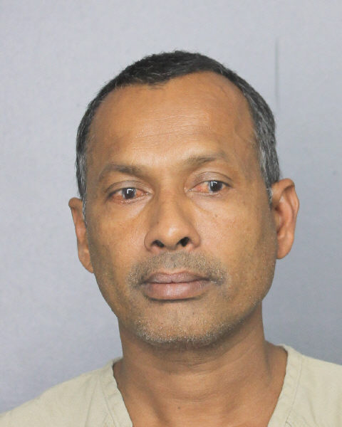  RAMESH ISHWAR fotografia del sheriff oficial del condado de Broward