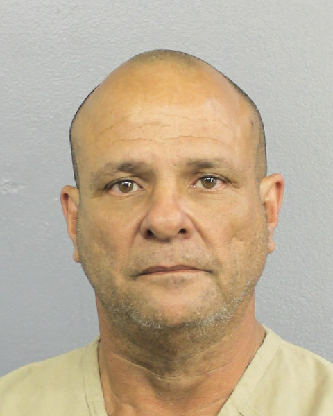  LAZARO J PENTON CRUZ Photo