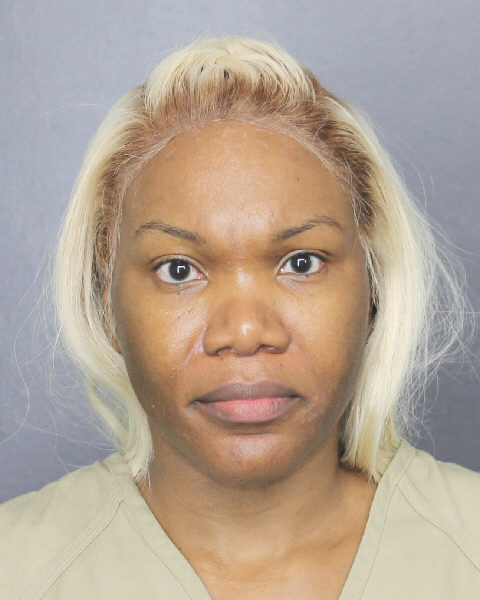 LAKEISHA ANN MARIE BENTLEY fotografia del sheriff oficial del condado de Broward LAKEISHA ANN MARIE BENTLEY fotografia del sheriff oficial del condado de Broward