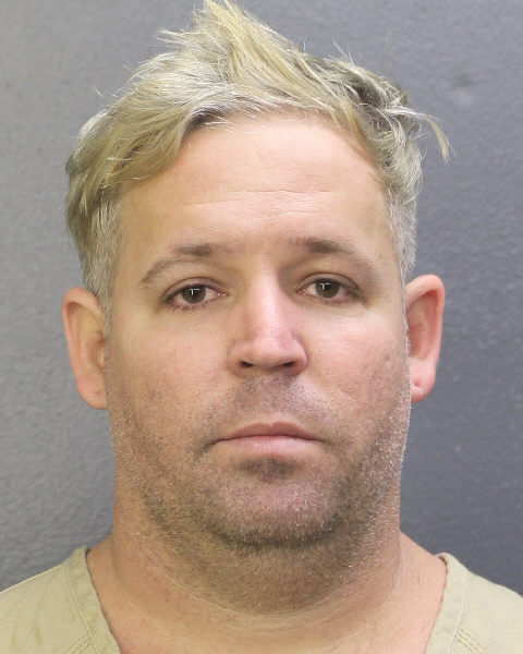  ISIDRO PEDRAZA OLIVA fotografia del sheriff oficial del condado de Broward