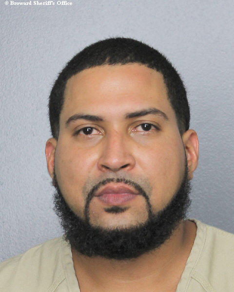  OSCAR ENRIQUE MONTENEGRO fotografia del sheriff oficial del condado de Broward