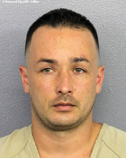  JUAN MANUEL HERNANDEZ ONRIZA Photos, Records, Info / South Florida People / Broward County Florida Public Records Results