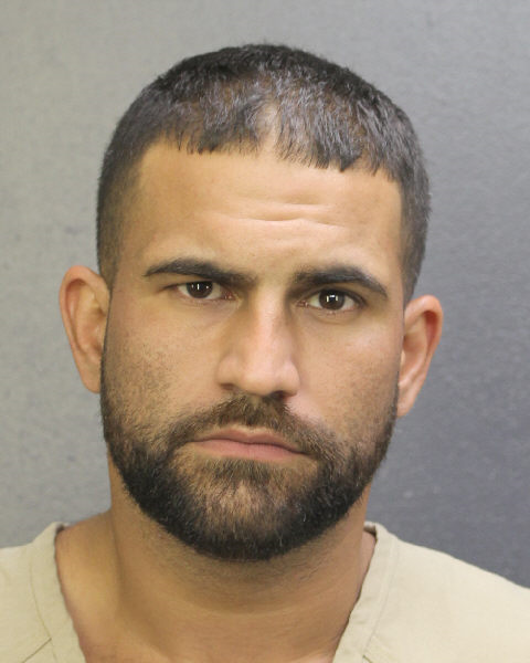  JORGE LUIS RUIZ fotografia del sheriff oficial del condado de Broward