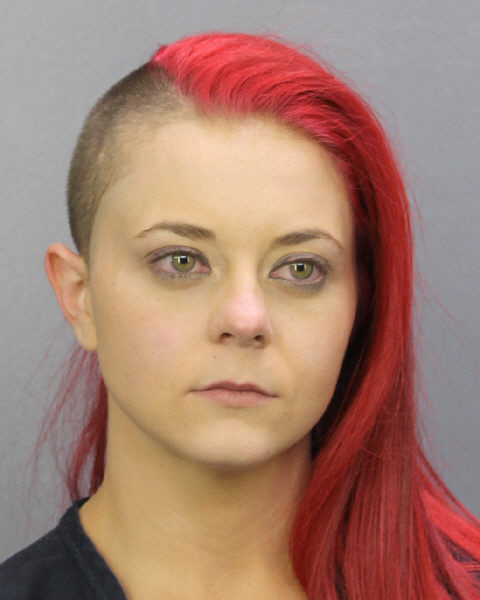 SAVANAH BETH ALLEN fotografia del sheriff oficial del condado de Broward SAVANAH BETH ALLEN fotografia del sheriff oficial del condado de Broward