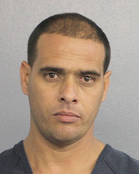 FELIX MANUEL ARROCHA fotografia del sheriff oficial del condado de Broward FELIX MANUEL ARROCHA fotografia del sheriff oficial del condado de Broward