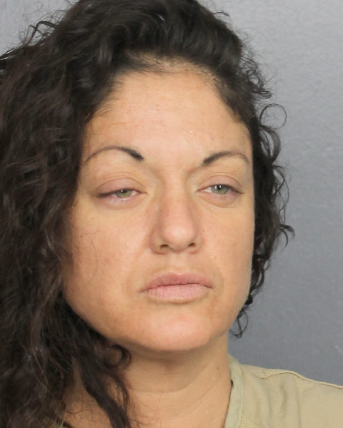  CLAUDIA C ARBELAEZ fotografia del sheriff oficial del condado de Broward