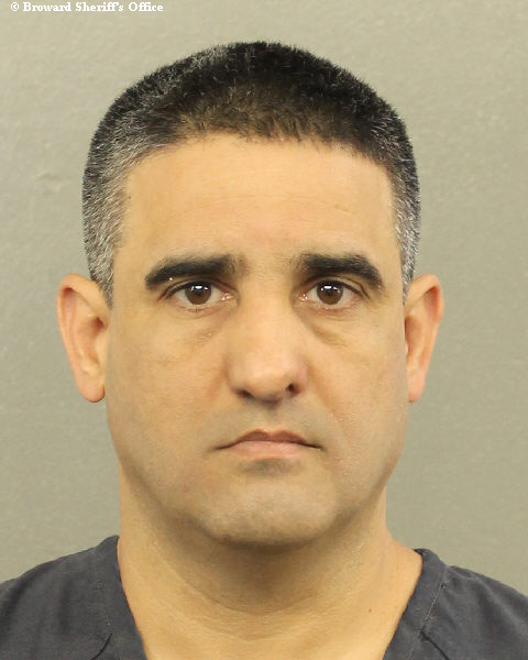 OMAR SUAREZ fotografia del sheriff oficial del condado de Broward OMAR SUAREZ fotografia del sheriff oficial del condado de Broward