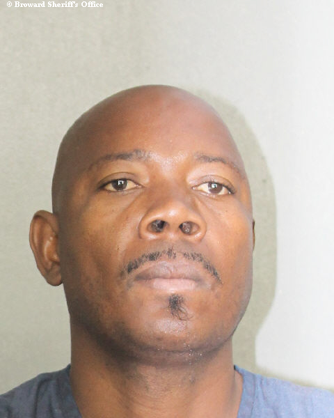  PATRICK APLICE fotografia del sheriff oficial del condado de Broward