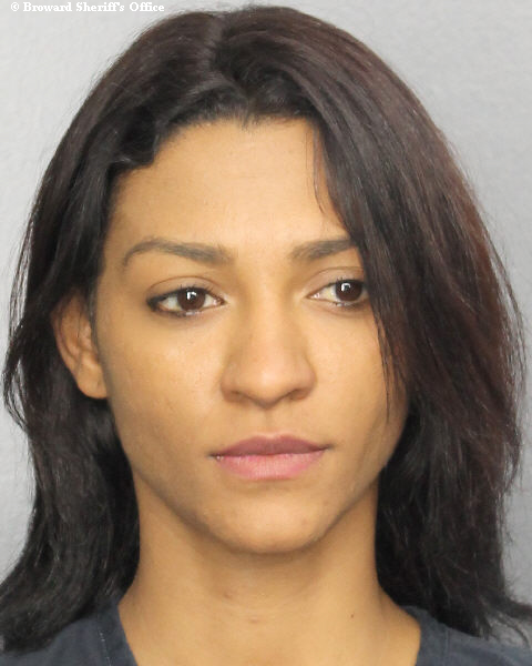  CARINA ALTA GRACIA COLON fotografia del sheriff oficial del condado de Broward