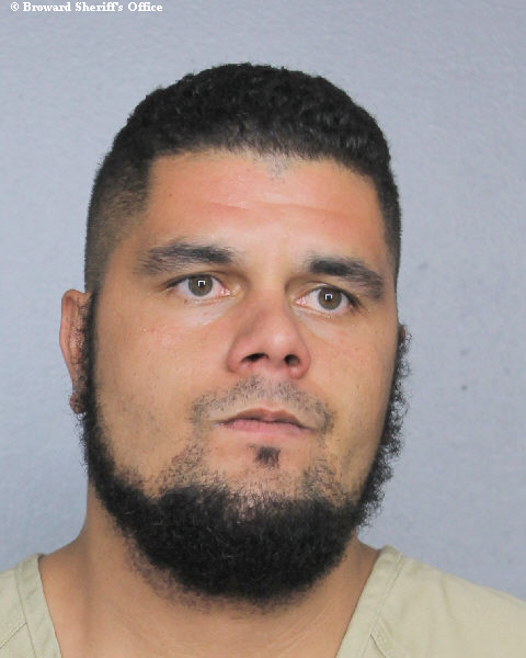  ROBERTO TAMAYO fotografia del sheriff oficial del condado de Broward