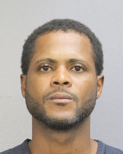 PETER BRENNAN DAVIS fotografia del sheriff oficial del condado de Broward PETER BRENNAN DAVIS fotografia del sheriff oficial del condado de Broward