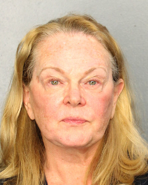 CLAUDIA MAHON fotografia del sheriff oficial del condado de Broward CLAUDIA MAHON fotografia del sheriff oficial del condado de Broward