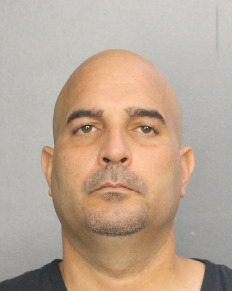 EFRAIN PADROS PLANAS fotografia del sheriff oficial del condado de Broward