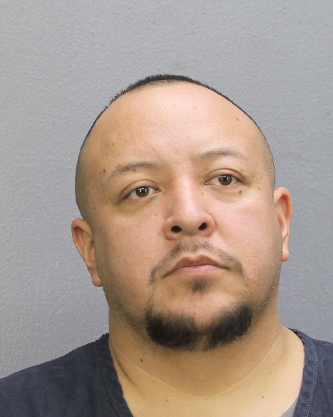  MANUEL ALBERTO MARQUES fotografia del sheriff oficial del condado de Broward