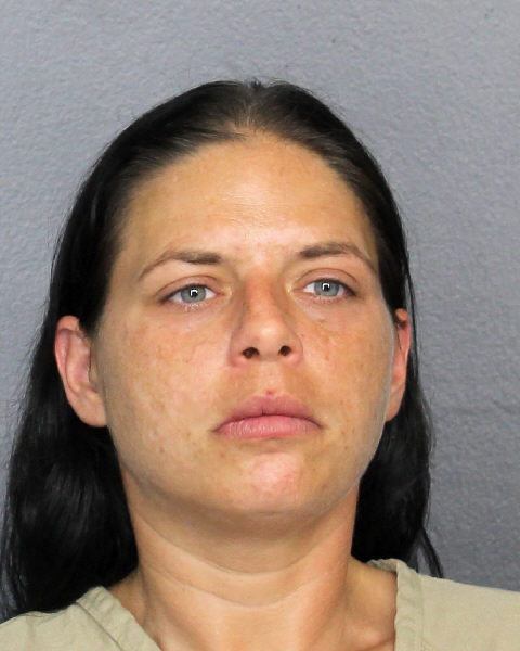  CYMANTHA SOKOL Photo