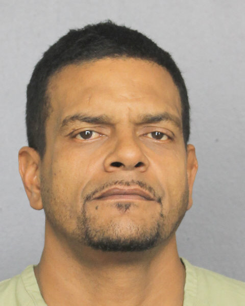  ORLANDO MORALES fotografia del sheriff oficial del condado de Broward