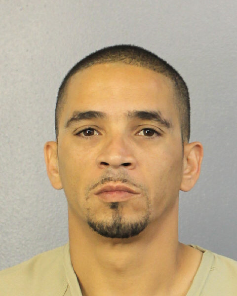  PETER CALDERON fotografia del sheriff oficial del condado de Broward