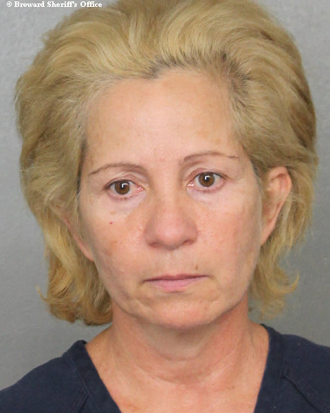  ZULIMA CALDERON fotografia del sheriff oficial del condado de Broward