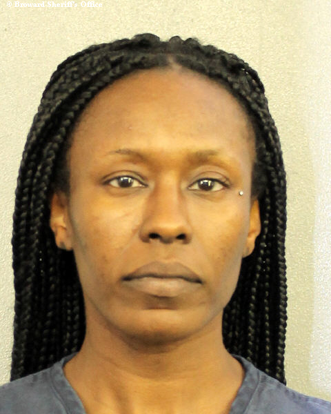  KIZZY QUINCE fotografia del sheriff oficial del condado de Broward
