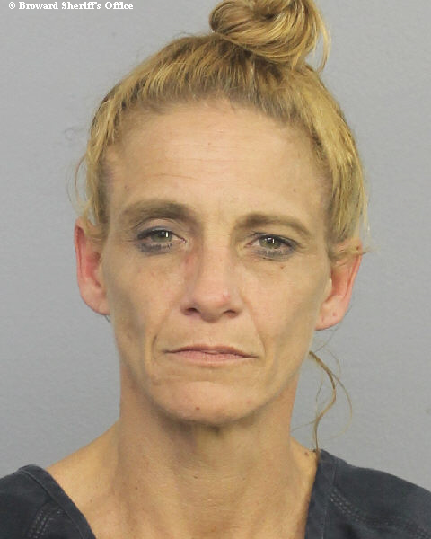  AMANDA TYLER fotografia del sheriff oficial del condado de Broward