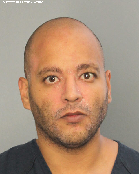 JOSE BURGOS fotografia del sheriff oficial del condado de Broward  JOSE BURGOS fotografia del sheriff oficial del condado de Broward