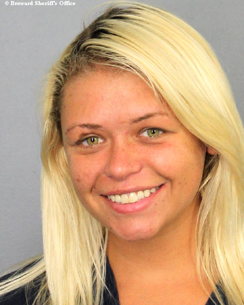  CORRIE CASTO fotografia del sheriff oficial del condado de Broward