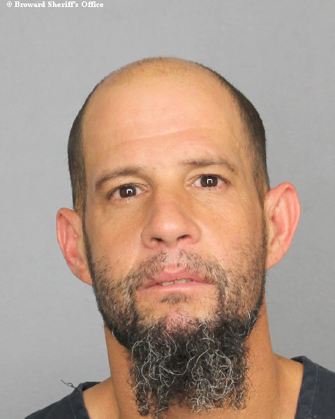  ANTONIO MATEU fotografia del sheriff oficial del condado de Broward