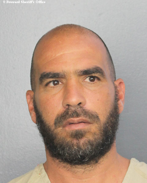  DAVID BETANCES fotografia del sheriff oficial del condado de Broward
