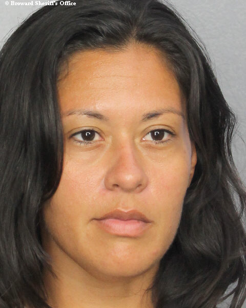  ISABELLA PALACIOS fotografia del sheriff oficial del condado de Broward