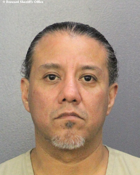  JULIO ARMANDO FLORES fotografia del sheriff oficial del condado de Broward