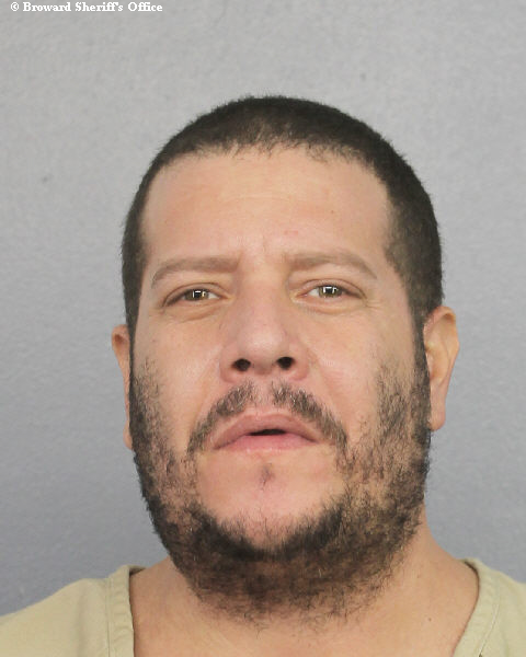  IGNACIO ISER fotografia del sheriff oficial del condado de Broward