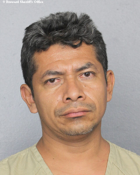  REINALDO ARIAS-TURCIOS fotografia del sheriff oficial del condado de Broward