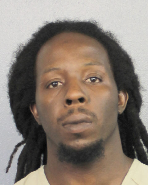  RYAN OBRIAN WHITTAKER fotografia del sheriff oficial del condado de Broward