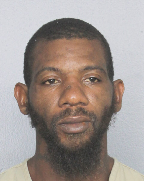  EDITHEN EIGENETRA ONIEL fotografia del sheriff oficial del condado de Broward