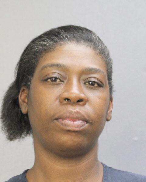 LAWONDA DAVONE WARE fotografia del sheriff oficial del condado de Broward LAWONDA DAVONE WARE fotografia del sheriff oficial del condado de Broward