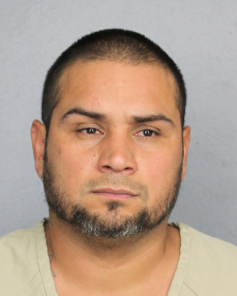  ADRIAN AYALA fotografia del sheriff oficial del condado de Broward