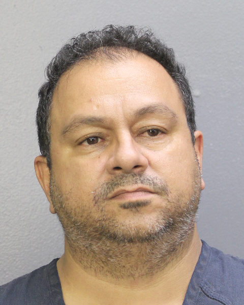  WALTER ALBERTO MONTES fotografia del sheriff oficial del condado de Broward