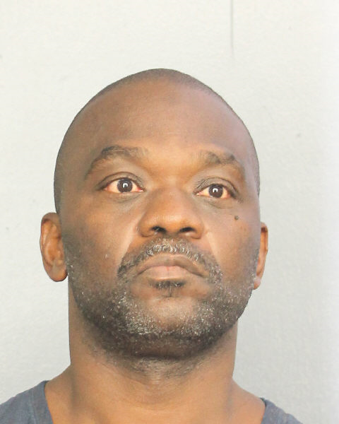 CHARLIE NESMITH fotografia del sheriff oficial del condado de Broward CHARLIE NESMITH fotografia del sheriff oficial del condado de Broward