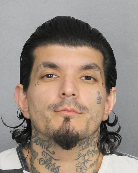  JAMES ACOSTA fotografia del sheriff oficial del condado de Broward