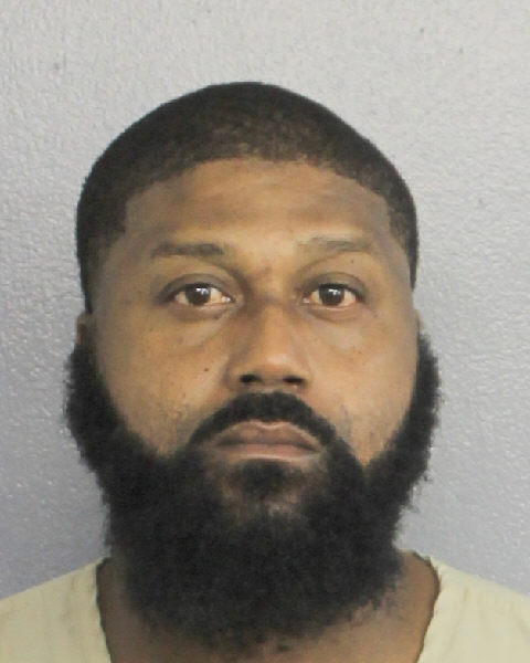  TRAVIS SANGSTER fotografia del sheriff oficial del condado de Broward