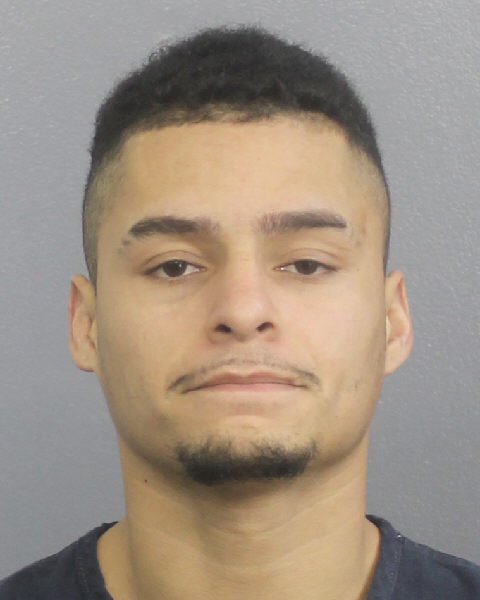  DANIEL SANTIAGO HERNANDEZ fotografia del sheriff oficial del condado de Broward