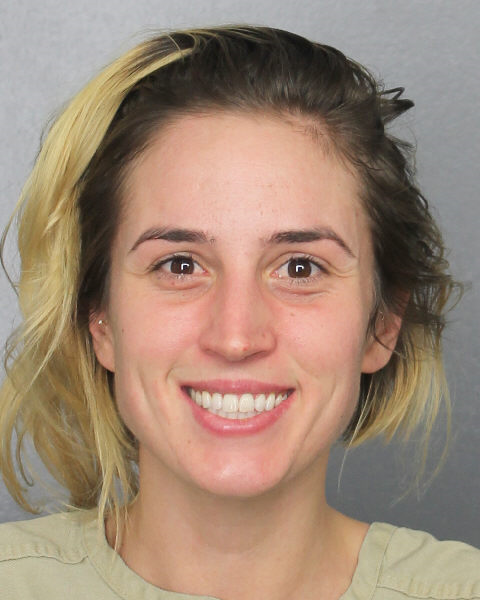  BRITTANY LYNNE BATES fotografia del sheriff oficial del condado de Broward