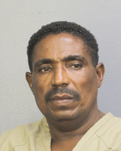 MICHEL SAUREL fotografia del sheriff oficial del condado de Broward MICHEL SAUREL fotografia del sheriff oficial del condado de Broward