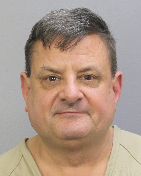  THOMAS HILLAN fotografia del sheriff oficial del condado de Broward