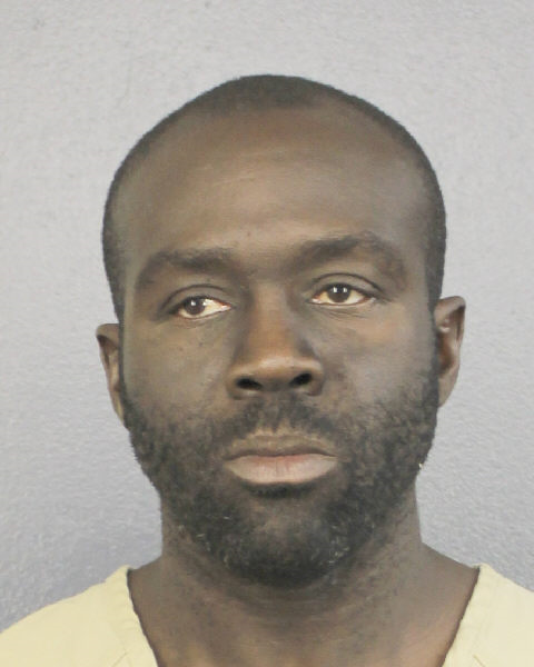  KENYATTA SHYLLON ROYAL Photo