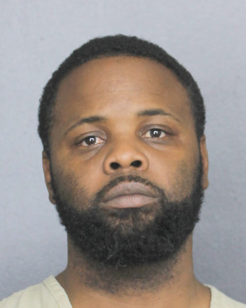  TRAVIS MCGOWAN fotografia del sheriff oficial del condado de Broward